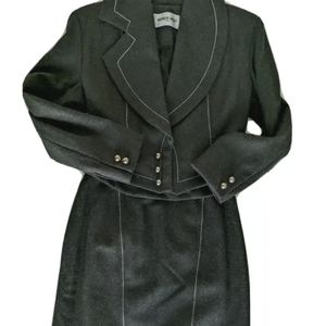 Runway Patrick Kelly Paris Vintage Grey Wool Suit Size 8/10 Skirt and Blazer